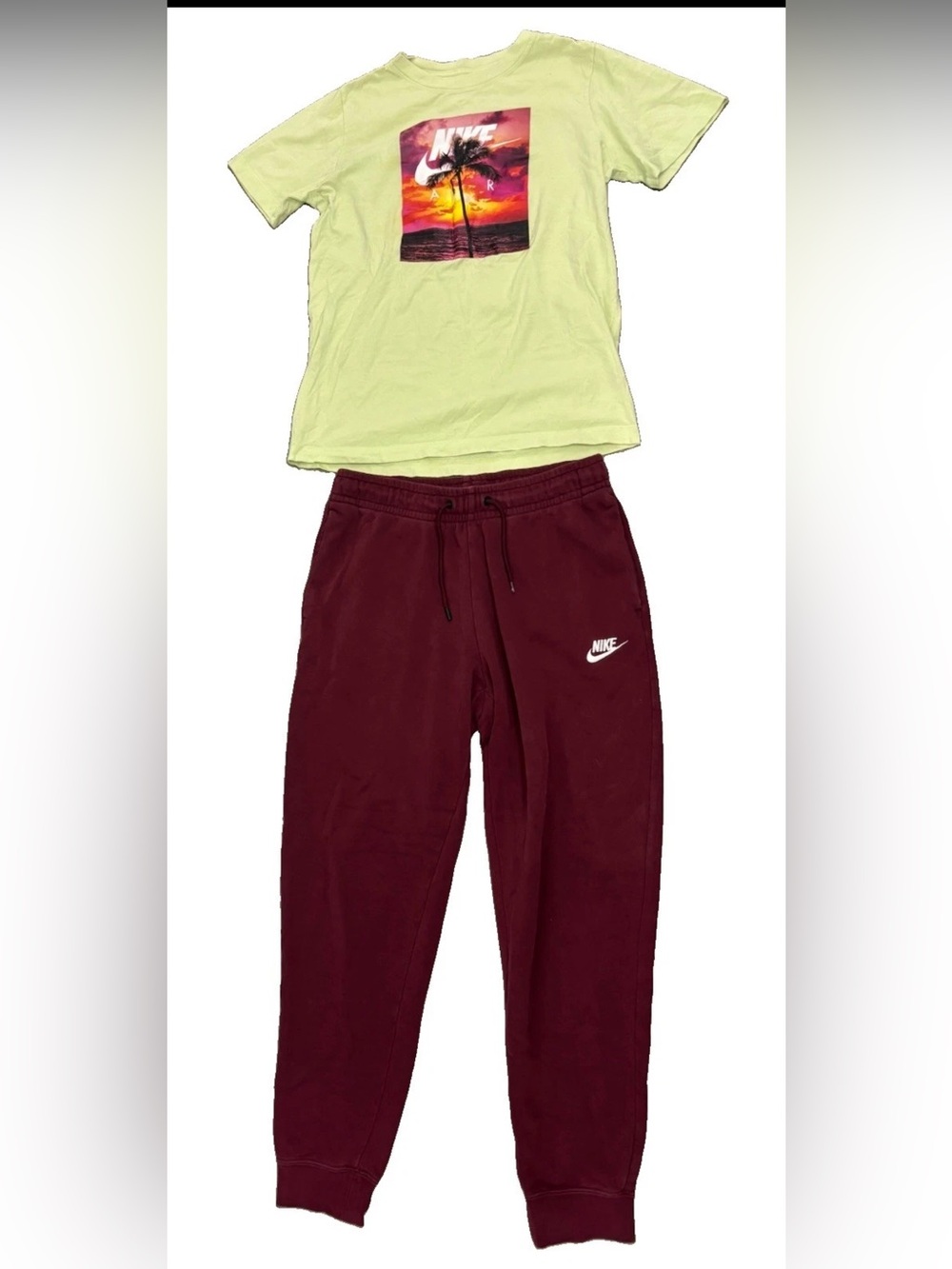Nike 2 PC Athleisure Set Fleece Joggers S/S Lime Green  Air Tee Fits Womans SZ.S